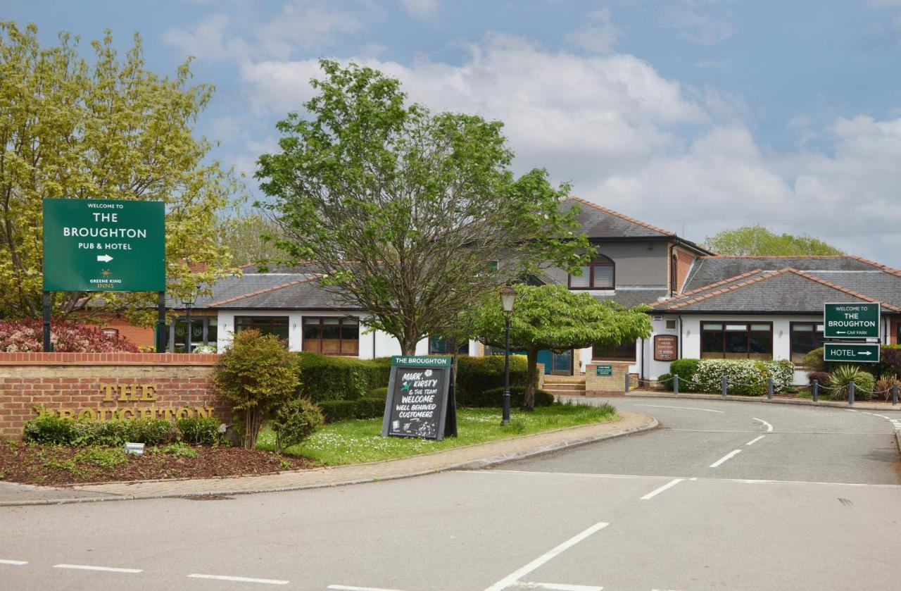 The Broughton Hotel By Greene King Inns Milton Keynes Exterior foto