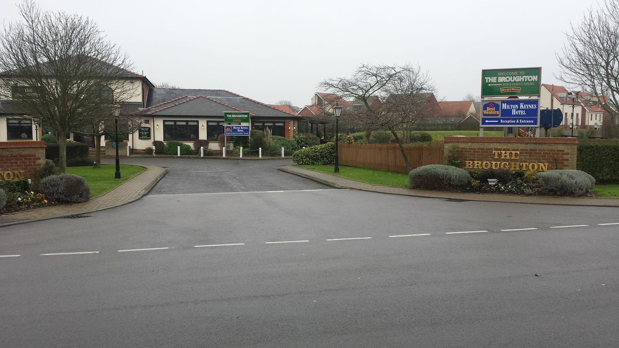 The Broughton Hotel By Greene King Inns Milton Keynes Exterior foto